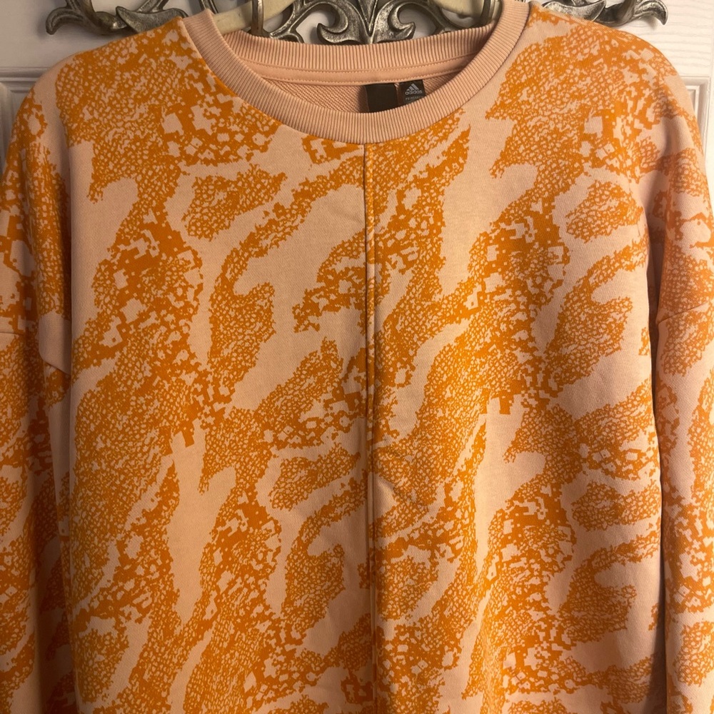 ADIDAS. NWOT - Picture 4 of 8